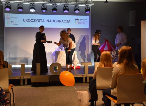 Uroczysta Inauguracja Piaseczyńskiego Uniwersytetu Dziecięcego - wykład inauguracyjny z udziałem opiekunów studentów