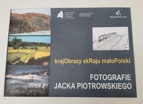 Zdjęcie przedstawiające wystawę "Krajobrazy Skraju Małopolski"